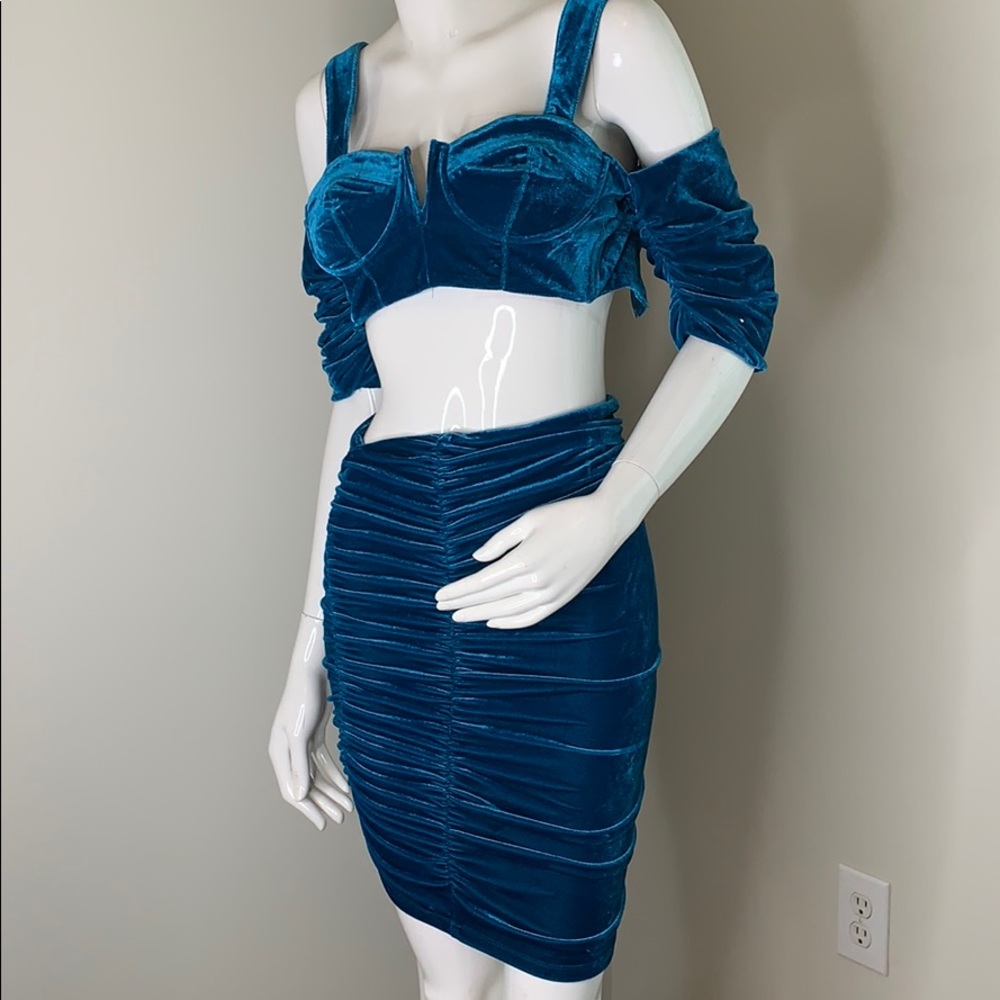 FASHION NOVA VELVET SET💙✨